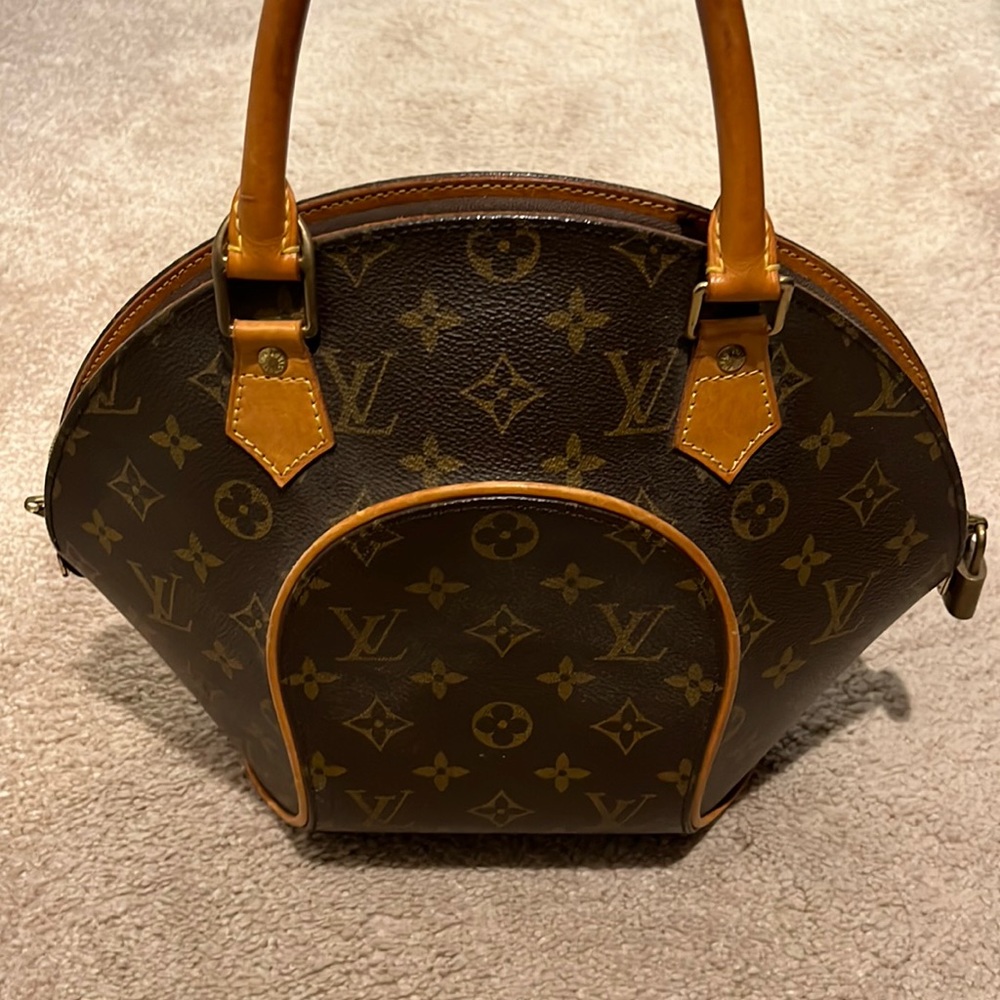 Authentic Louis Vuitton bag
